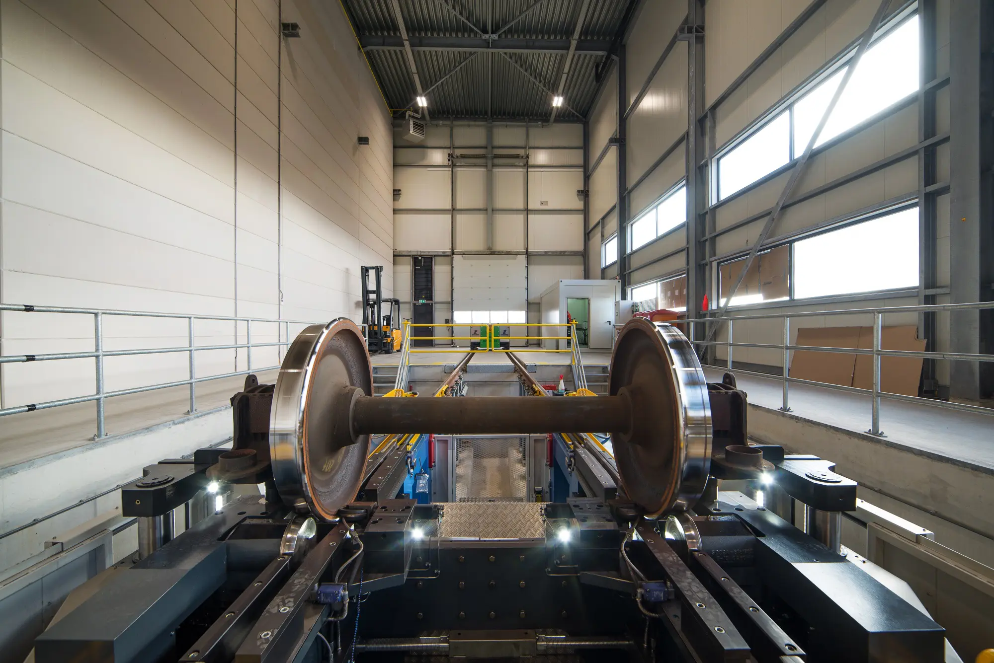 Fast deployment of freight locomotives