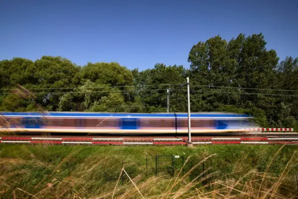 Strukton stable; CFO Arthur Vlaanderen to step down